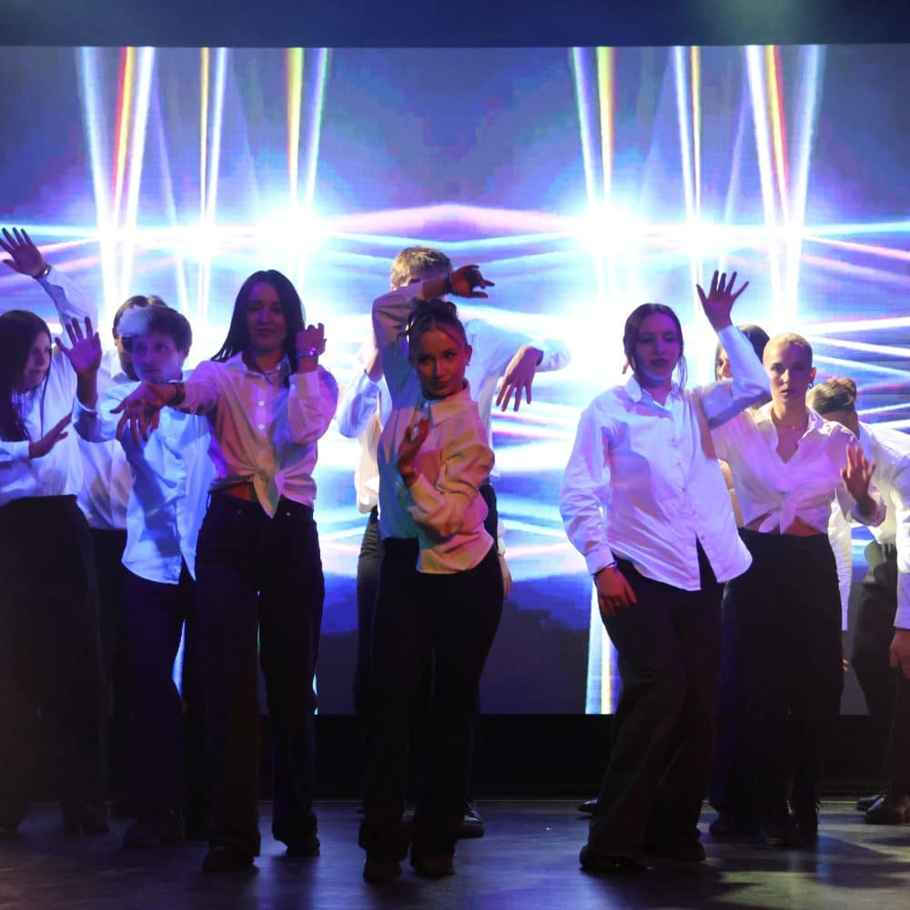 Nouvelle classe 2026 : Formation Technicien Son & Lumière touristique ! AP2A6440 - Happy Resort